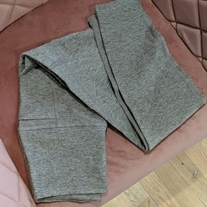 Beyond Yoga leggings w/pockets- Never Worn